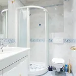 Superb 4 Bdrms 185m2 Trocadero *