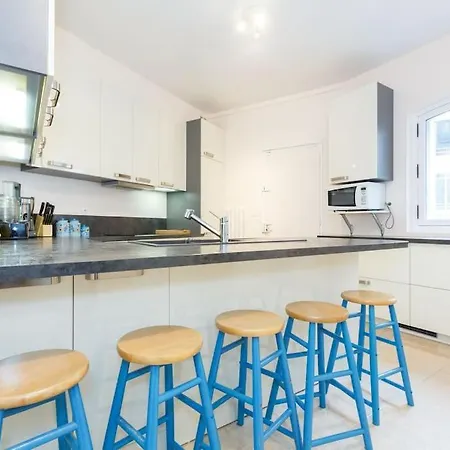 Superb 4 Bdrms 185m2 Trocadero Apartament *