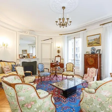 Superb 4 Bdrms 185m2 Trocadero *