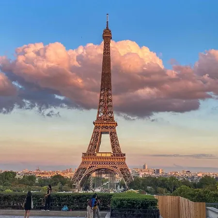 Superb 4 Bdrms 185m2 Trocadero Paris