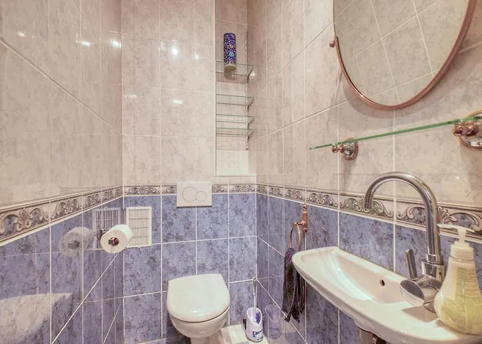 Superb 4 Bdrms 185m2 Trocadero