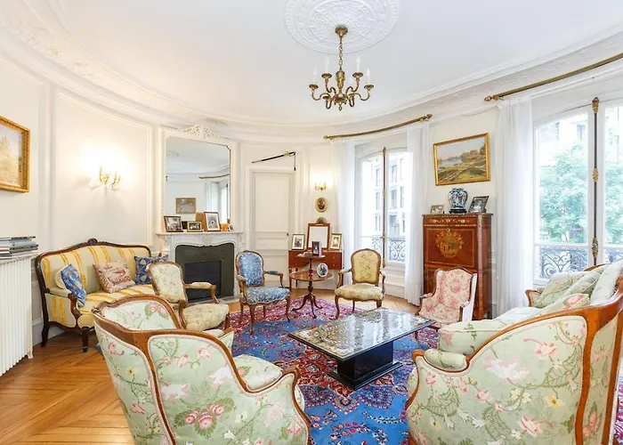 Superb 4 Bdrms 185m2 Trocadero Appartement *