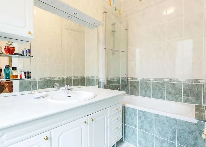 Superb 4 Bdrms 185m2 Trocadero Apartament Paryż